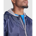 Corta-vento capuz bolso trás dobrável 60 g/m2 Roly Direct Angelo cor azul real vista detalhe 1