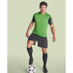 Conjunto desportivo unissexo com 2 t-shirts e calções 140 g/m2 Roly Direct Juve cor verde sexta vista de uso