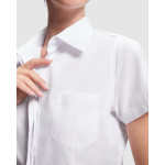 Camisa de trabalho para hotelaria, manga curta de poliéster 130 g/m2 Roly Sofia cor branco vista detalhe 2