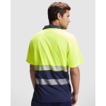 Polo técnico de trabalho de alta visibilidade de poliéster 170 g/m2 Roly Vega cor amarelo fluorescente quarta vista de uso