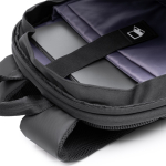 Mochila antirroubo de couro sintético ideal para levar o seu portátil 14” cor preto vista detalhe 1