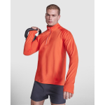 Camisola técnica de poliéster reciclado 200 g/m2 Roly Direct Estambul cor cor-de-laranja escuro quarta vista de uso