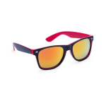 Óculos de sol com armação bicolor e lentes espelhadas a condizer cor vermelho primeira vista
