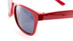 Óculos de sol para crianças em várias cores com lentes pretas cor vermelho quarta vista