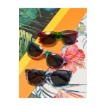 Óculos de sol retro com cores em arco-íris e proteção UV400 cor multicolor imagem de estilo de vida