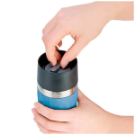 Copo térmico take away em aço inoxidável, compacto e antifugas cor azul