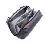 Organizador em nylon reciclado para acessórios de viagem Peak Design cor titânio