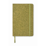 Caderno de capa dura de materiais reciclados, folhas A5 pautadas cor verde