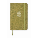 Caderno de capa dura de materiais reciclados, folhas A5 pautadas cor verde vista principal segunda vista