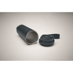 Copo de aço inoxidável reciclado com tampa e palhinha 2 em 1, 500 ml cor azul-marinho vista fotografia quinta vista