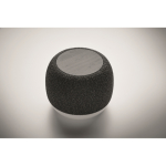 Pequenas colunas sem fios de rPET e detalhe de bambu preto cor preto vista fotografia terceira vista