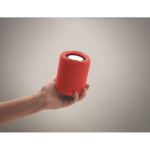 Pequenas colunas sem fios de tecido rPET com 3 h de autonomia cor vermelho vista fotografia terceira vista