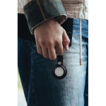 Porta-chaves localizador ecológico compatível com Apple e Android cor branco vista de ambiente 3