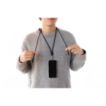 Cabo para telemóvel com USB-C em RPET com fita de pescoço e carga 60W cor preto vista de ambiente