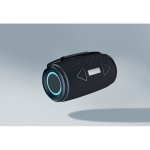 Altifalante BT 5.3 em plástico reciclado com resistência IPX4 16W cor preto vista de ambiente