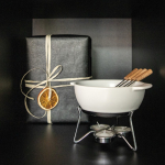 Fondue de queijo em cerâmica com aquecimento por velas 750 ml Boska cor branco
