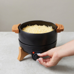 Fondue elétrica com controlo preciso e capacidade para 8 pessoas Boska cor preto