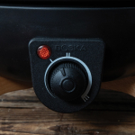 Fondue elétrica com controlo preciso e capacidade para 8 pessoas Boska cor preto