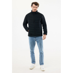 Casaco acolchoado de poliéster reciclado homem casual fit 70 g/m2 IQONIQ Maiko cor preto segunda vista com modelo