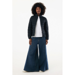 Casaco acolchoado de poliéster reciclado mulher casual fit 70 g/m2 IQONIQ Maiko cor preto vista com modelo