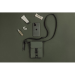 Saco tiracolo urbano reciclado com design leve e acesso lateral cor verde vista de ambiente 2