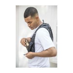 Colete de hidratação para corrida impermeável e refletor cor azul-marinho imagem de estilo de vida