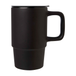 Caneca de cerâmica com tampa de plástico e asa grande 450 ml cor preto vista lateral