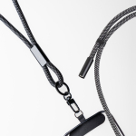 Lanyard de plástico e nylon com carga e presilhas ajustáveis