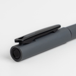 Roller reciclado com corpo de borracha e escrita macia, tinta preta