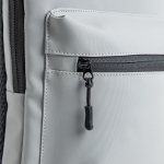 Mochila de pele de PU com design fino e acabamento elegante 15,6”