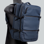 Mochila expansível com fechos de correr e manga para trolley 15,6”