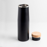 Garrafa térmica de aço inoxidável com tampa de bambu natural 550 ml cor preto