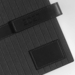 Agenda diária A5 com capa em pele sintética e fecho magnético cor preto