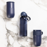 Garrafa de plástico monocromática com tampa redonda com pega 600 ml cor azul-marinho sexta vista