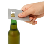 Abre-caricas feito de aço inoxidável em forma de cartão de crédito cor prateado segunda vista