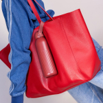 Garrafa térmica de aço monocromática com tampa redonda com pega 500 ml cor vermelho-escuro terceira vista