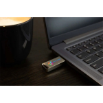 USB 3.2 metal, tampa de fecho personalização total e feita na Europa cor prateado