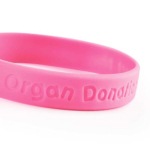 Pulseira de silicone para eventos 100% personalizável feita a medida cor fúcsia fluorescente