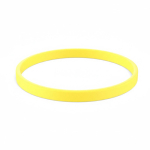 Pulseira fina silicone para eventos 100% personalizável feita a medida cor amarelo sétima vista