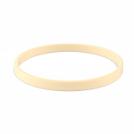 Pulseira fina silicone para eventos 100% personalizável feita a medida cor natural sétima vista