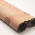 Tapete de yoga feito de cortiça e borracha personalização total cor branco quinta vista
