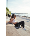 Garrafa de aço inoxidável com acabamento de borracha 500 ml cor preto mate vista conjunto