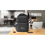 Mochila organizadora repelente à água com bolsos 23L 17,3” vista conjunto