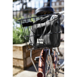 Saco térmico enrolável, hermético e ecológico Black & Blum 6,7 L cor preto vista de ambiente 3