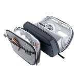 Estojo de viagem com abertura em concha e capacidade 2,5 L 8” cor azul-marinho vista décima quinta