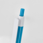Caneta de plástico reciclado com clipe e sistema de botão, tinta azul quarta vista