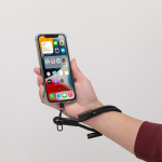 Pulseira de rPET com cabo de carga e transferência de dados 60 W vista de ambiente