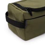 Necessaire ecológico com bolso interior em rede e asa lateral cor verde-escuro vista detalhe 1