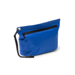 Necessaire estanque com fecho impermeável e asa amovível cor vermelho primeira vista de uso