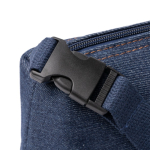 Geleira em tecido ganga com interior isotérmico e asa com fivela cor azul ganga vista detalhe 1